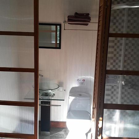 Hostal La Minga Chaiten Luaran gambar