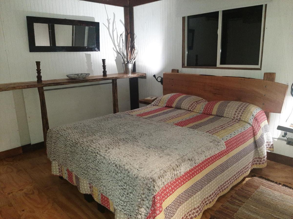 Hostal La Minga Chaiten Luaran gambar