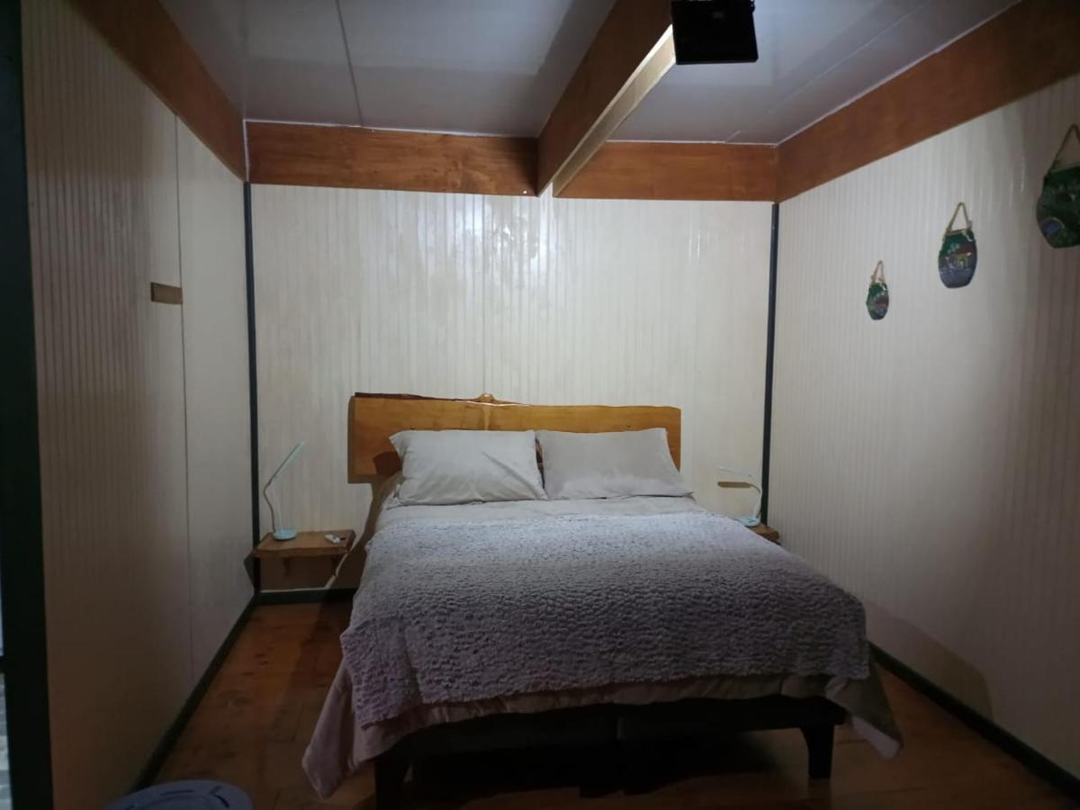 Hostal La Minga Chaiten Luaran gambar