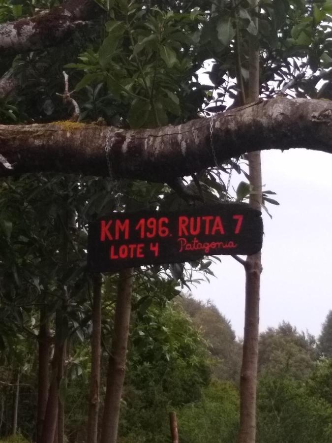Hostal La Minga Chaiten Luaran gambar